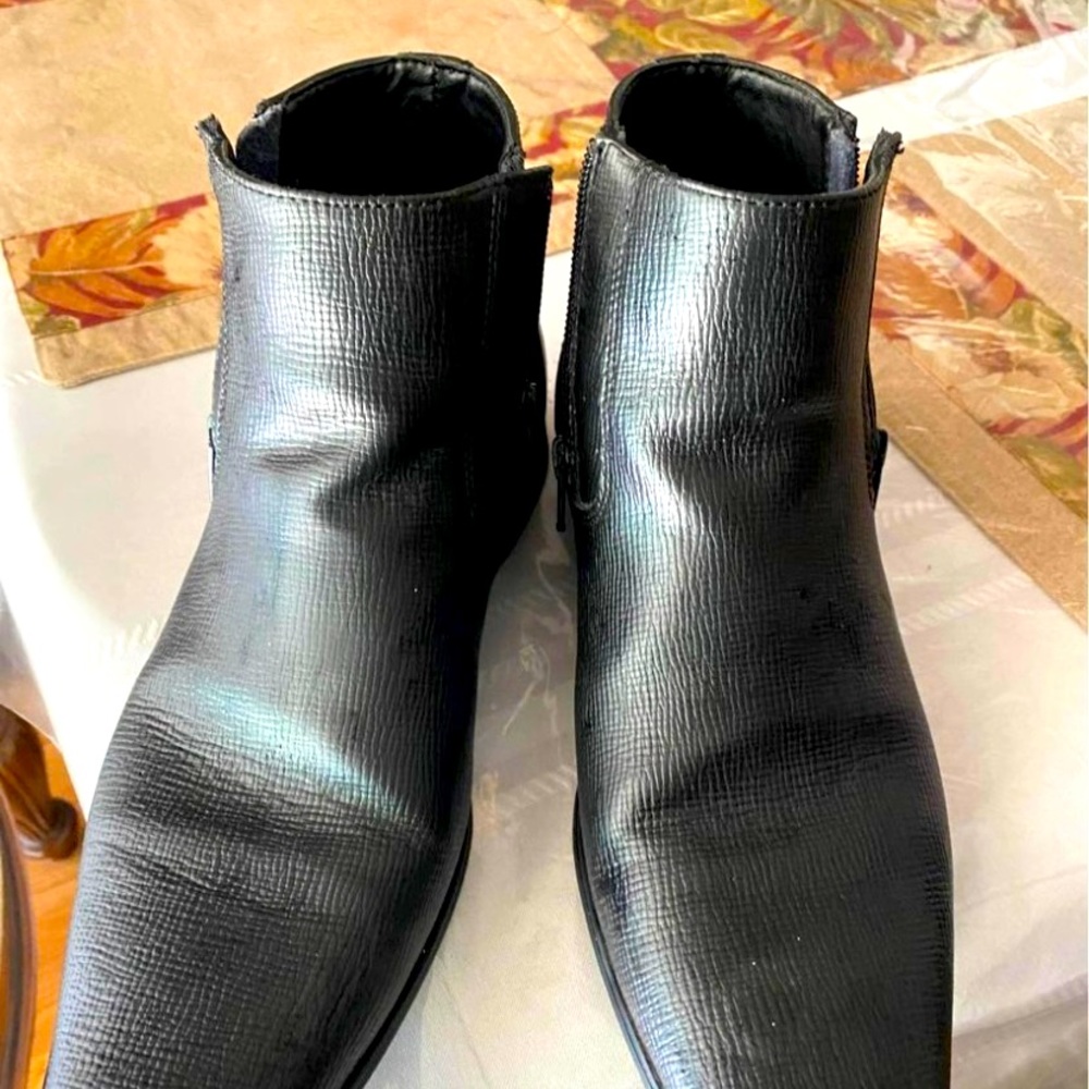 Black booties for men size 8 my son used them jus one time
